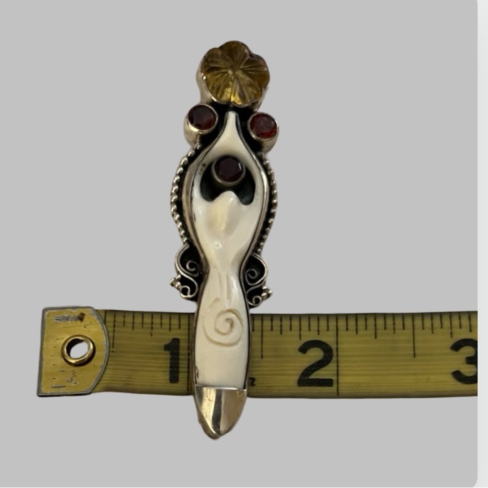 ‼️💥PRICE DROP ☄️Sterling 925 Goddess Pendant Rare Bone Garnets Citron crystals - Picture 10 of 10